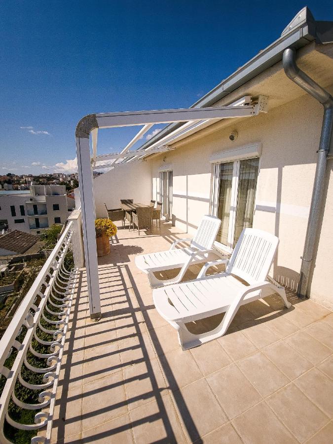 Apartments Cacija Trogir Buitenkant foto