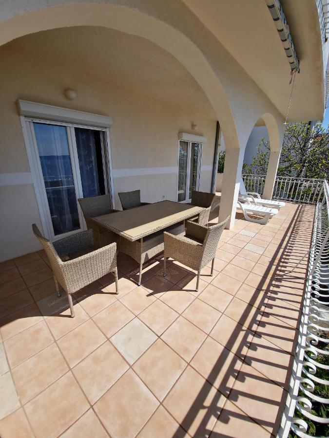 Apartments Cacija Trogir Buitenkant foto