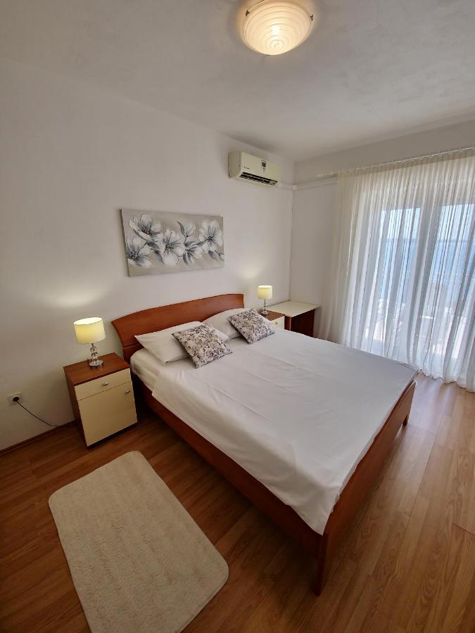 Apartments Cacija Trogir Buitenkant foto